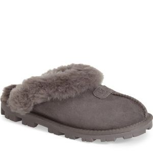 UGG Shoes - NWT Grey Ugg Slipper UGG Shoes - NWT Grey Ugg Slipper